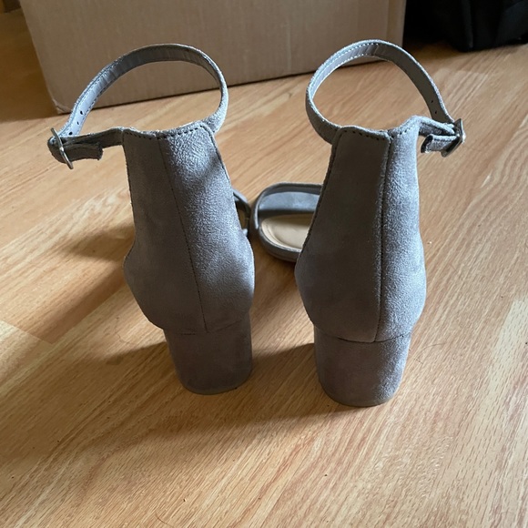 Harlow Strappy Sandals - Picture 3 of 3